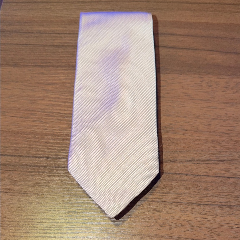 David Donahue Classic Silk Tie 
White